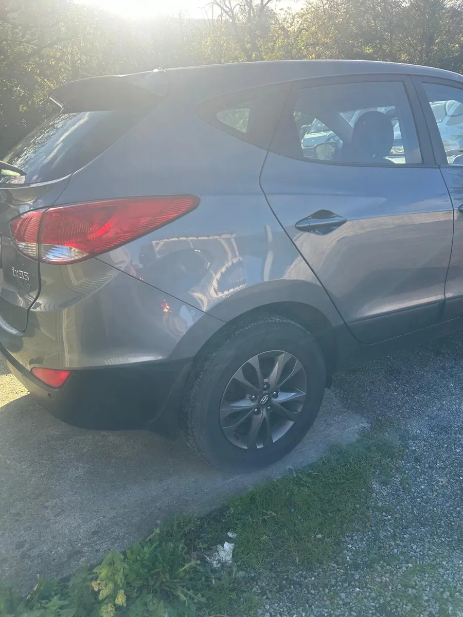 Hyundai ix35 2015 1.7 DIESEL - Image 2