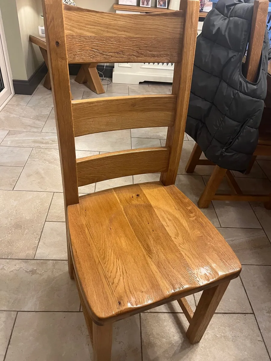 Solid oak kitchen chairs - Image 4