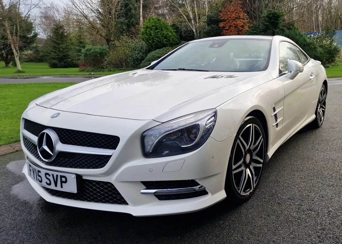 2015 Mercedes-Benz SL400 3.0 AMG £21995 - Image 3