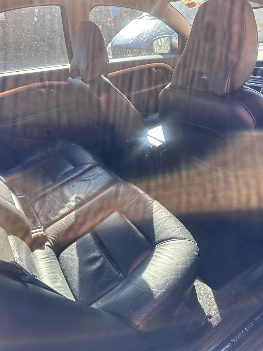 Volvo 80 Series 2008 - Image 1