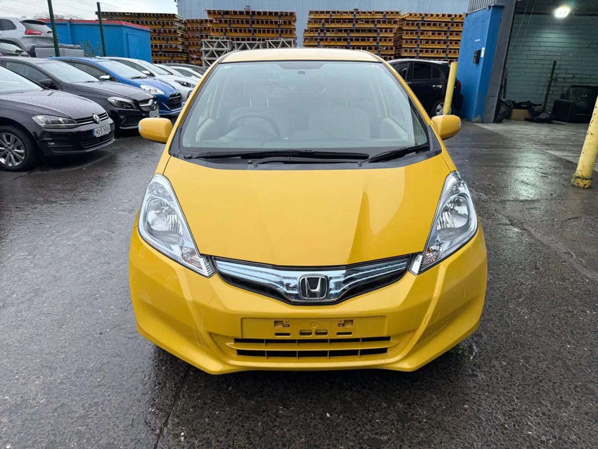 2012 Honda Fit Hybrid Automatic - Image 2