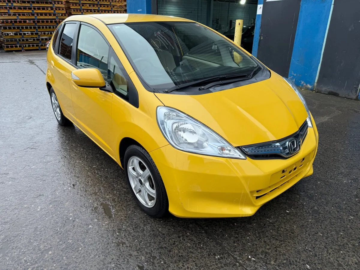 2012 Honda Fit Hybrid Automatic - Image 1