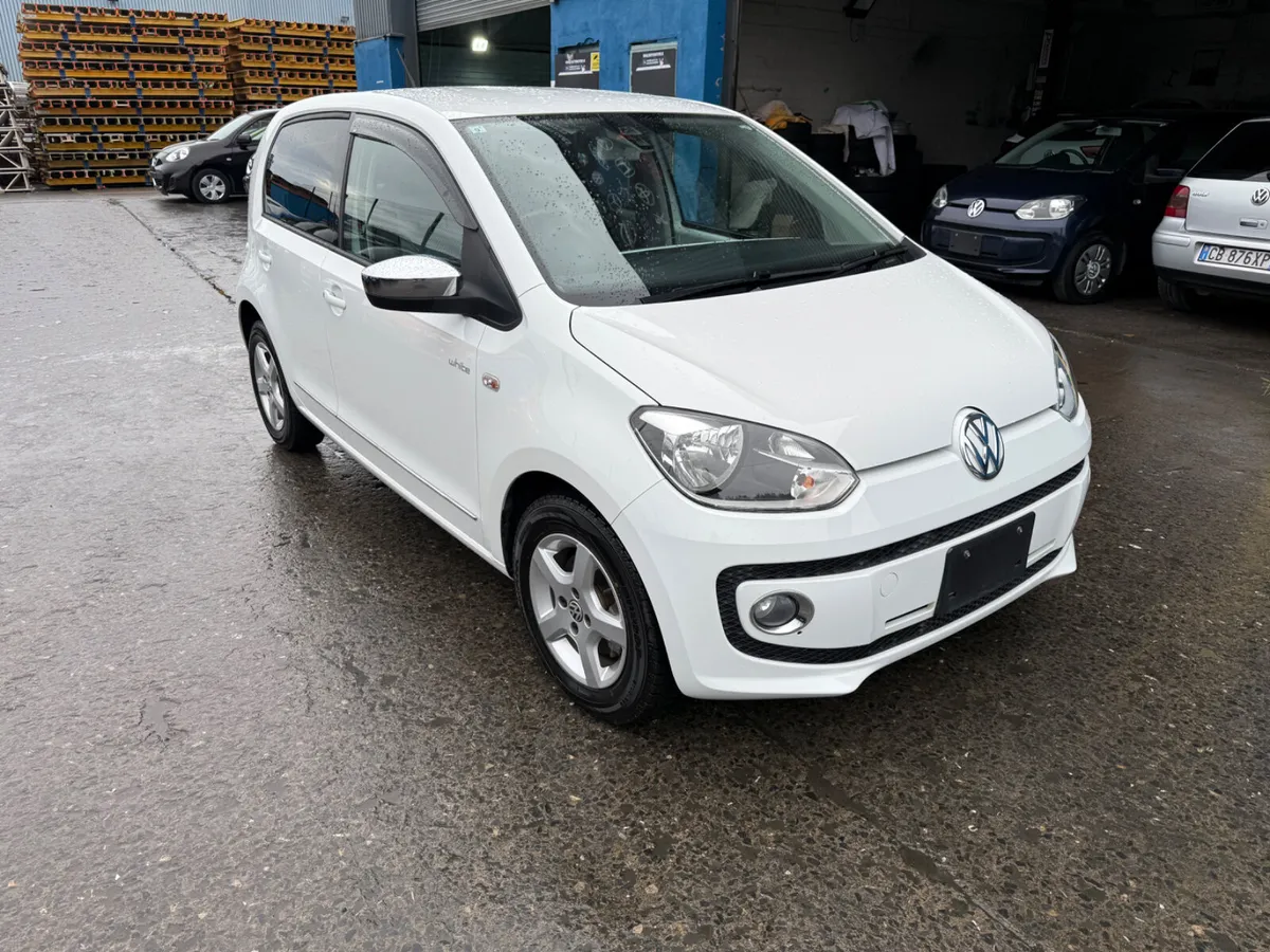 2013 Volkswagen Up 1.0/ Automatic - Image 1