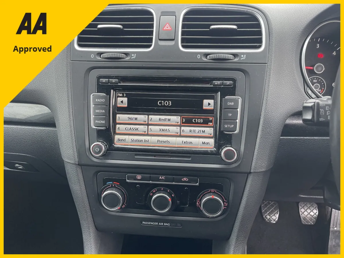 Volkswagen Golf 1.6 TDI MATCH FREE DELIVERY - Image 4