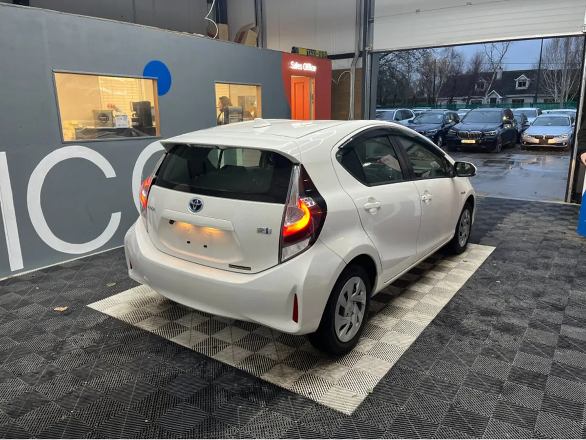 Toyota Aqua 2020 TOYOTA AQUA 1.5 HYBRID / 101K KMS - Image 2