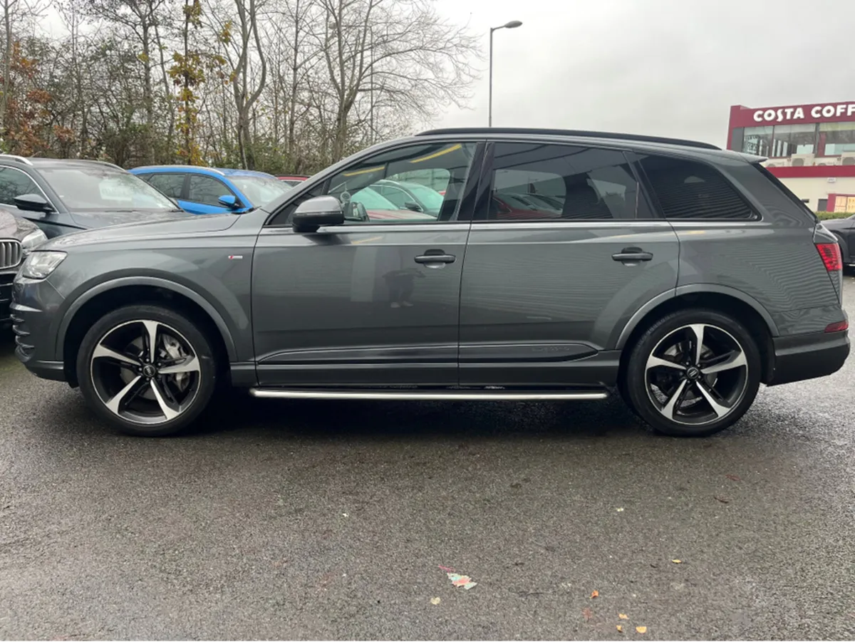 Audi Q7 3.0 DIESEL QUATRO S LINE 7 SEATER - Image 4