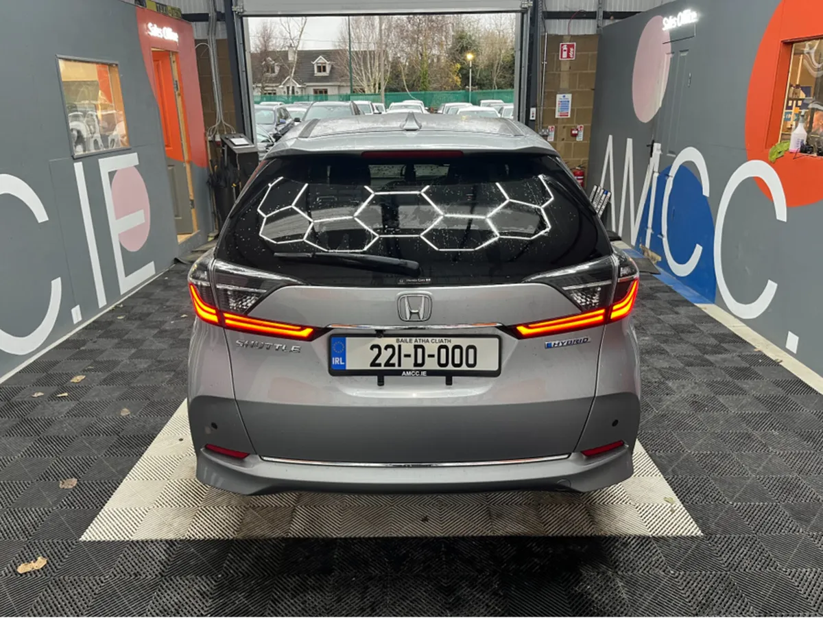 Honda Shuttle 2022 HONDA SHUTTLE 1.5L HYRBID / 37K - Image 3