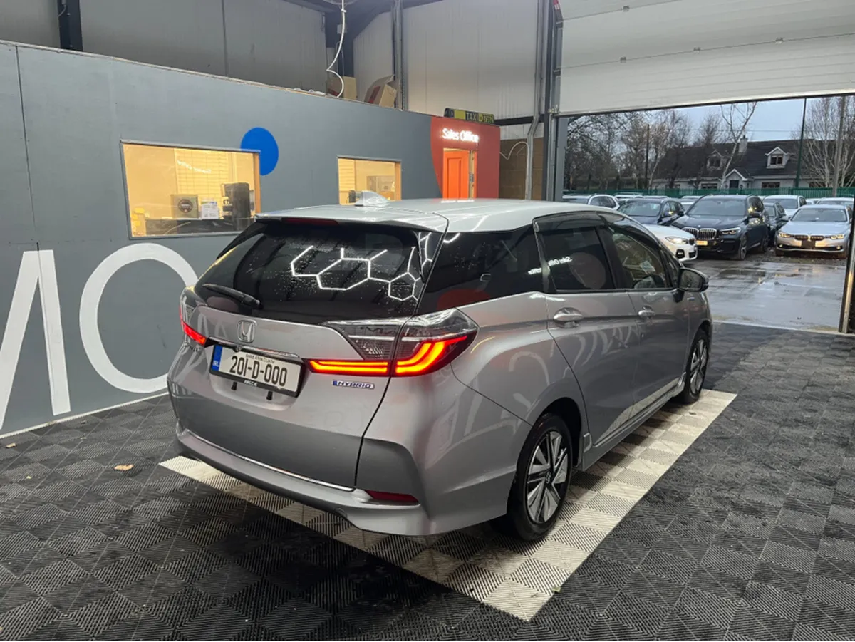 Honda Shuttle 2020 HONDA SHUTTLE 1.5L HYBRID / 81K - Image 2