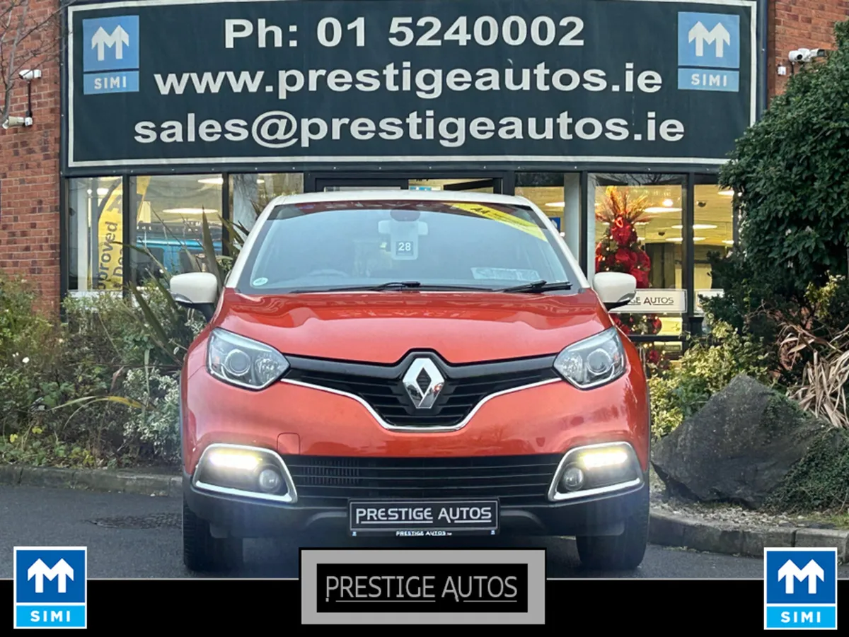 Renault Captur 1.2 PETROL INTENCE 2 TONE AUTO *CAR - Image 2