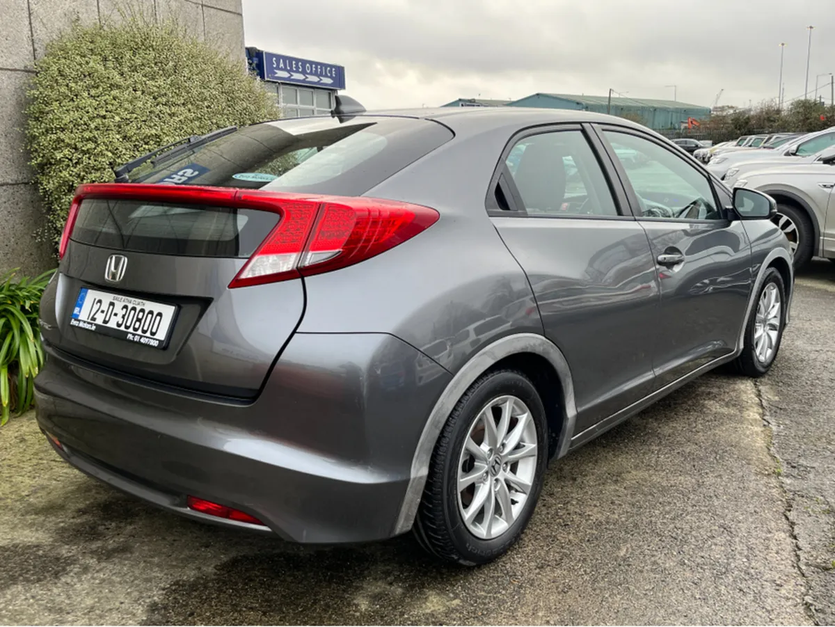 Honda Civic 1.4 i-VTEC ES PETROL //REVERSE CAMERA/ - Image 4