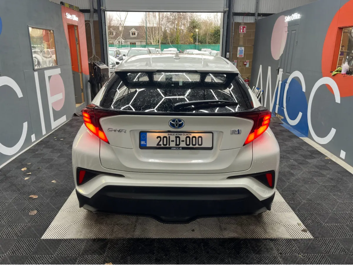 Toyota C-HR €23950! 2020 TOYOTA C-HR AUTOMATIC 1.8 - Image 3