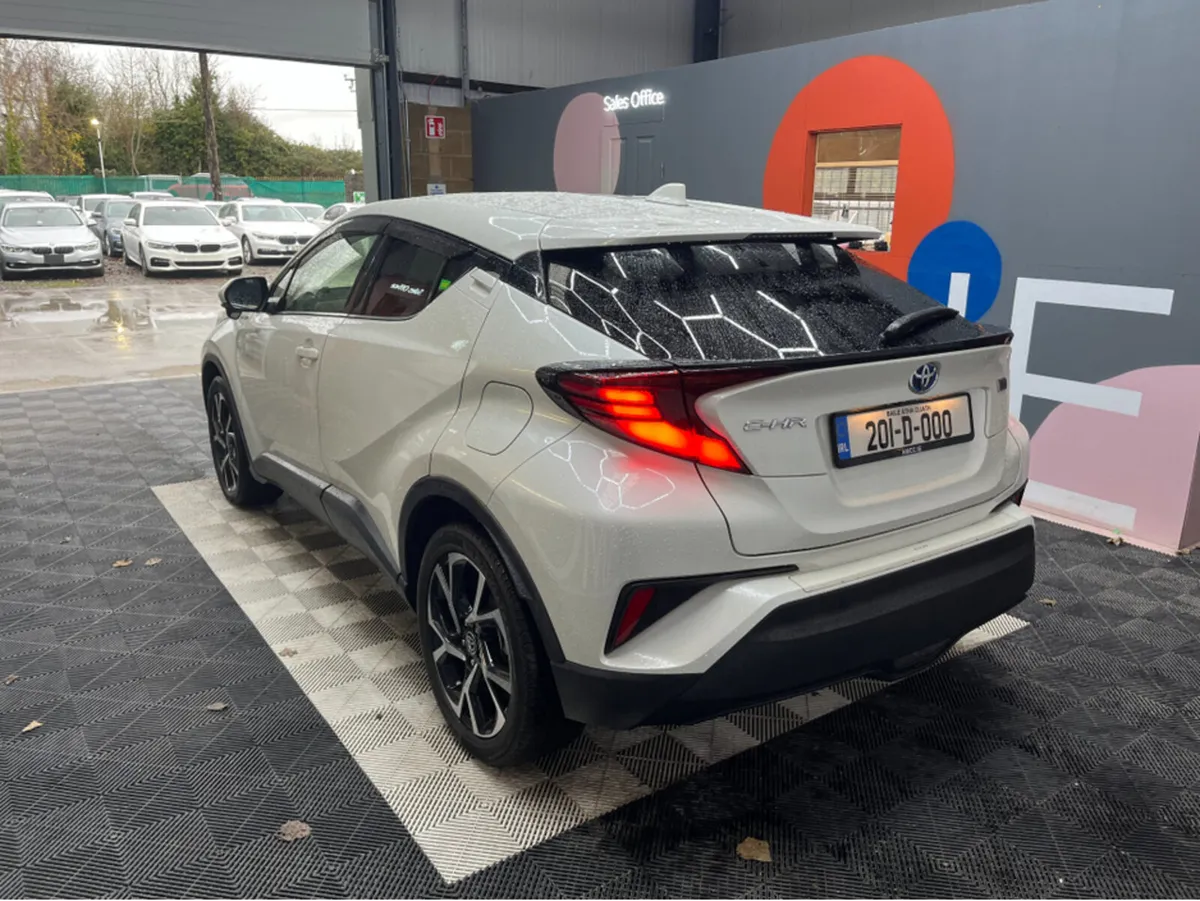 Toyota C-HR ONLY €22950! 2020 TOYOTA C-HR 1.8L HYB - Image 4