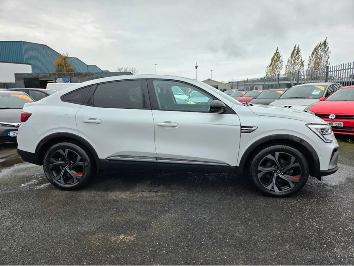 Renault Arkana E-TECH - RS LINE - HYBRID - AUTO ** - Image 3