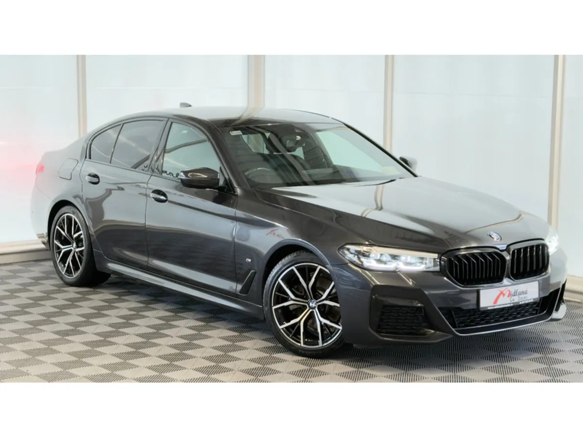 BMW 5-Series M SPORT * PRO PACK* SMALL KMS - Image 3