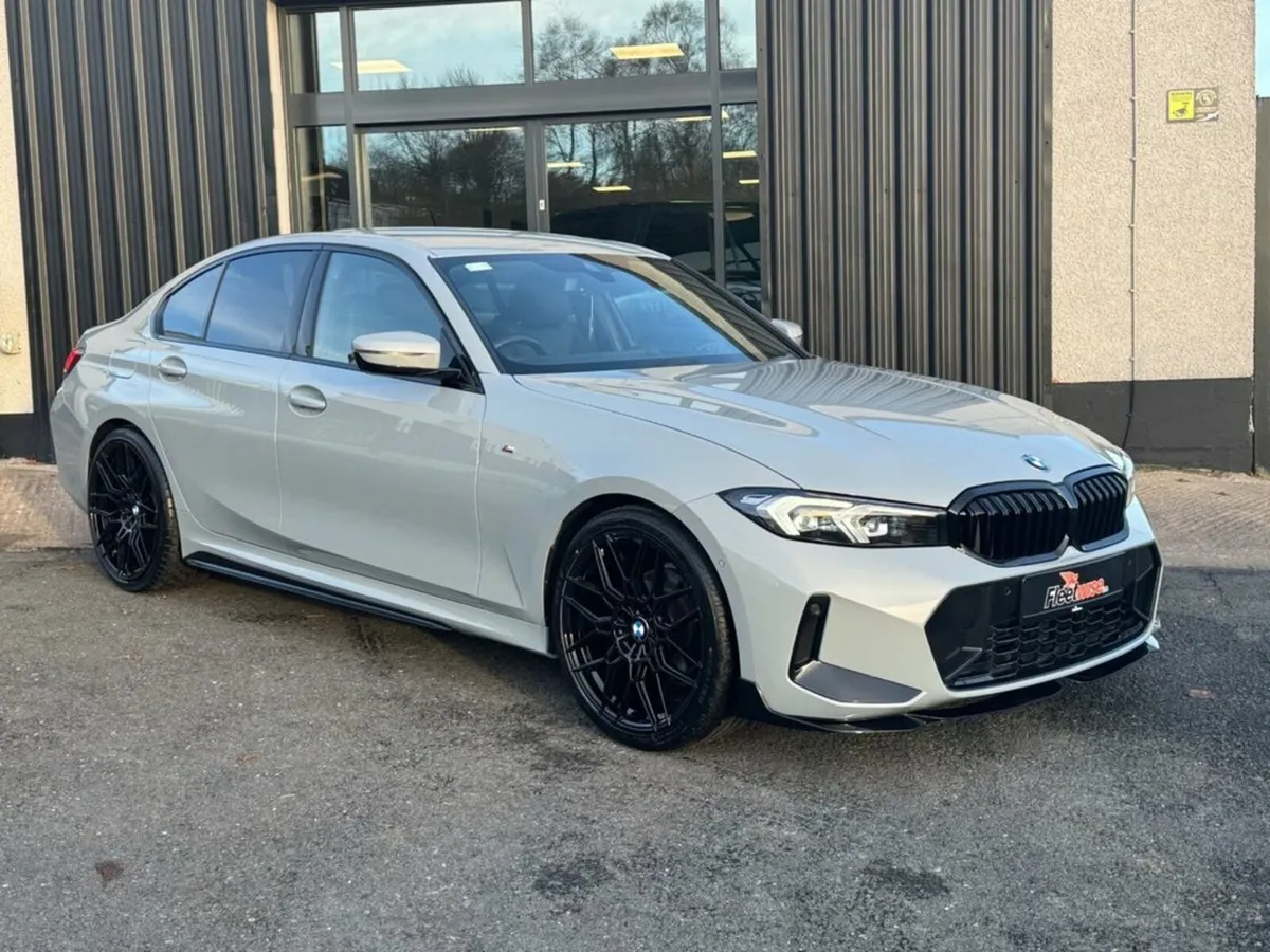 2.0 320i M Sport Saloon 4dr Petrol Auto xDrive Eur - Image 1