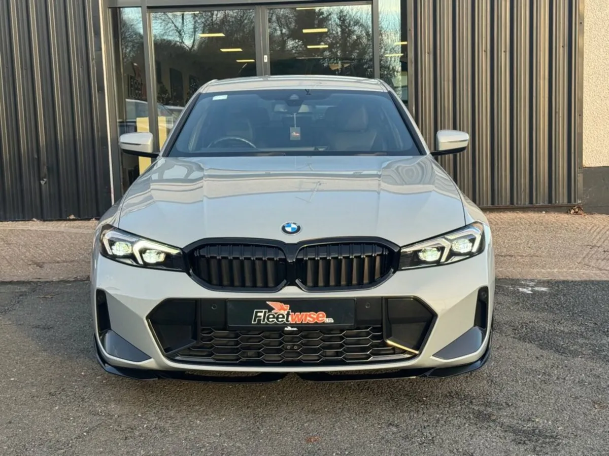 2.0 320i M Sport Saloon 4dr Petrol Auto xDrive Eur - Image 2