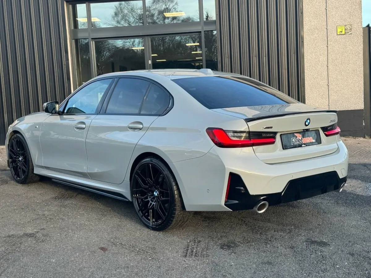 2.0 320i M Sport Saloon 4dr Petrol Auto xDrive Eur - Image 4