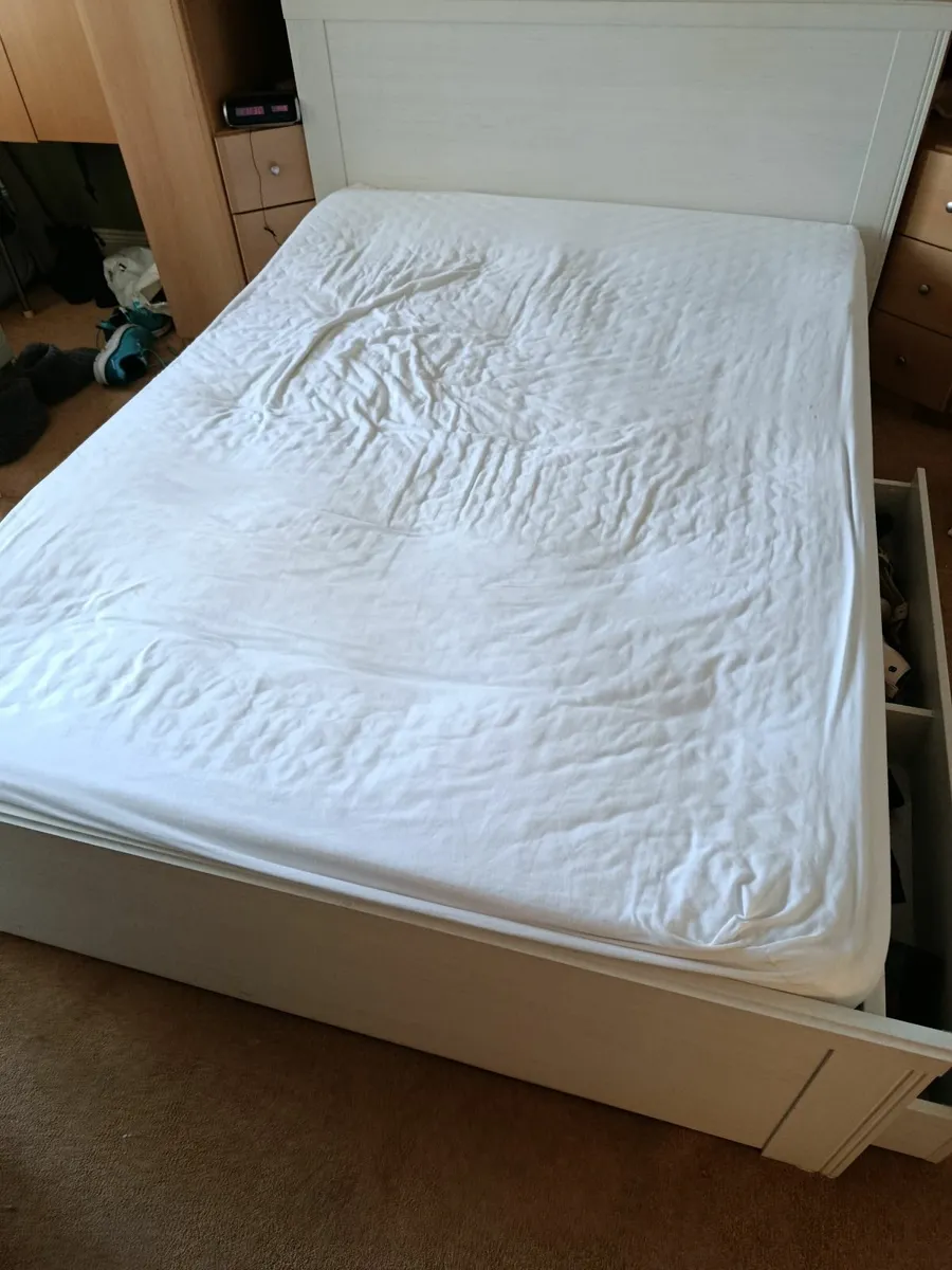 White Double Bed with storage - Image 3