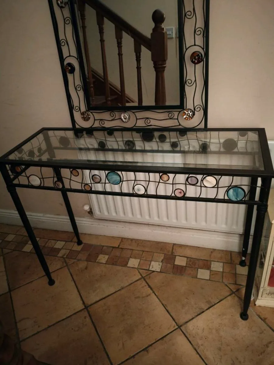 Steel Hall table and mirror to match. Beautiful un - Image 4