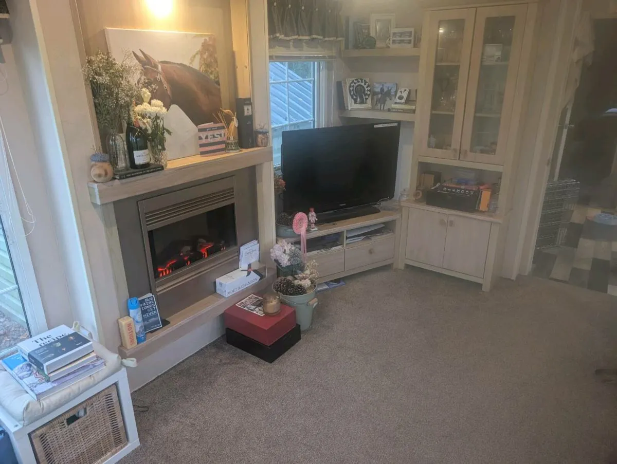 Sheraton 38 x 12 ft 2 bed full winter pack mobile - Image 4