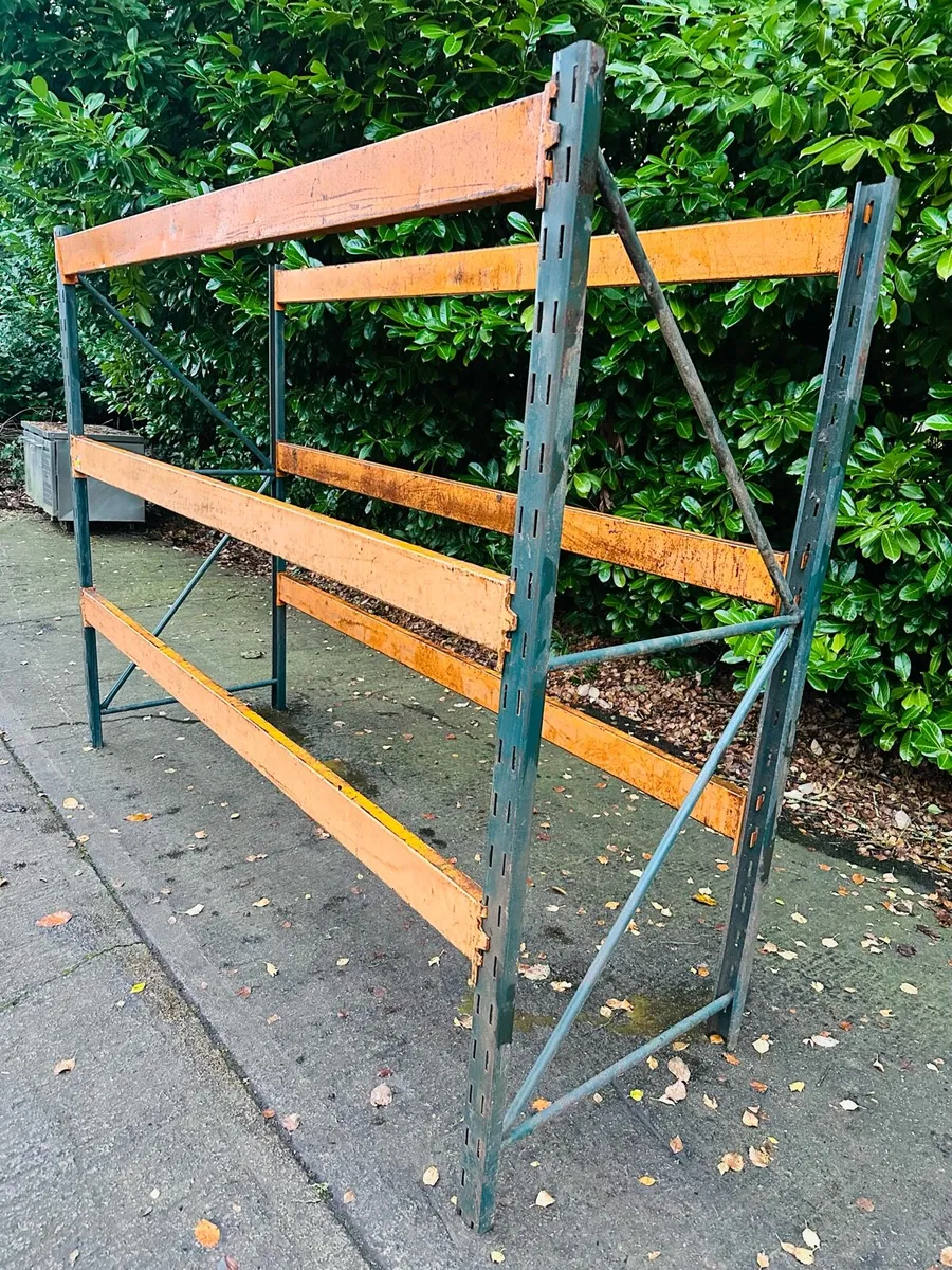 PALLET RACKING LARGE QUANTITY AVAILABLE - Image 2