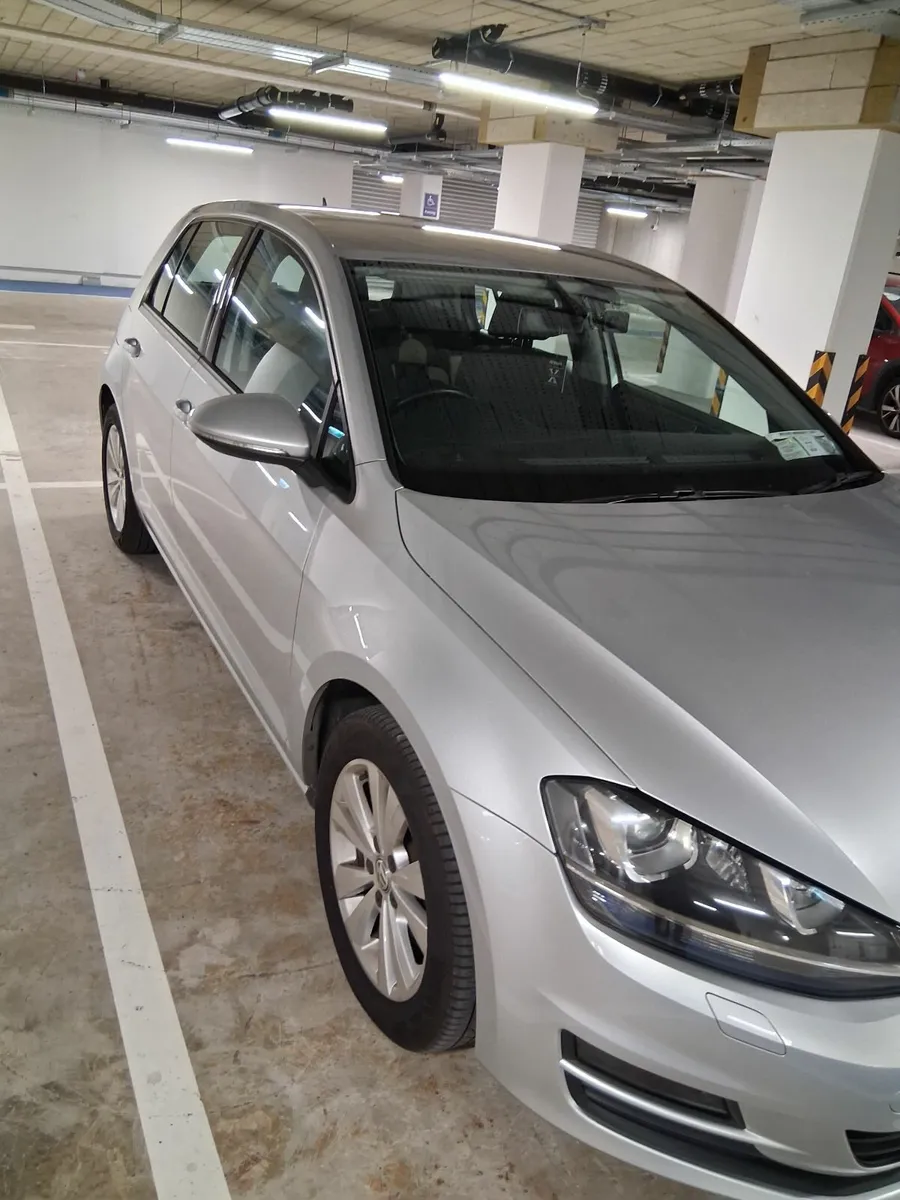 Volkswagen Golf 2015 - Image 2