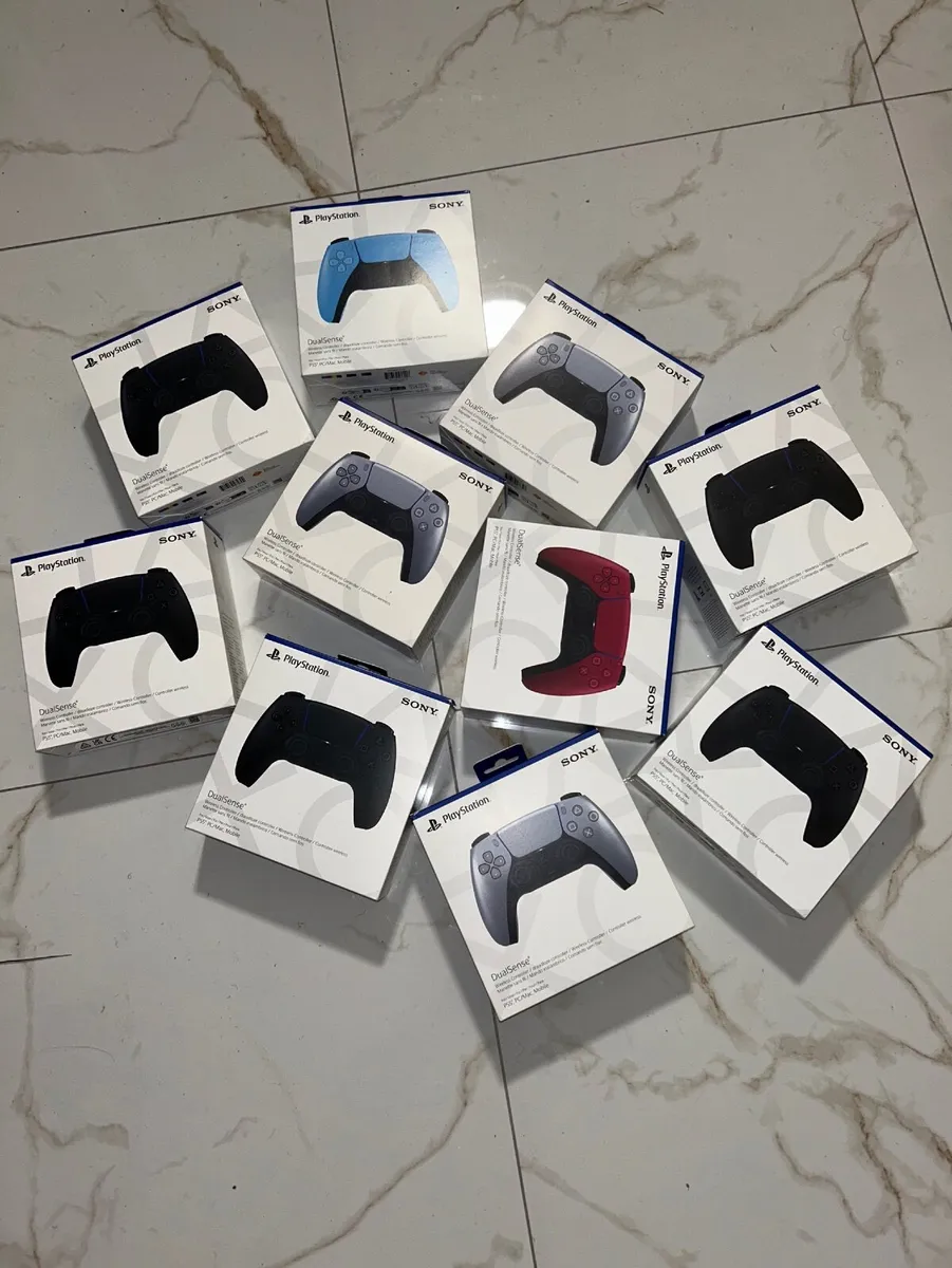 PS5 Controllers - Image 1