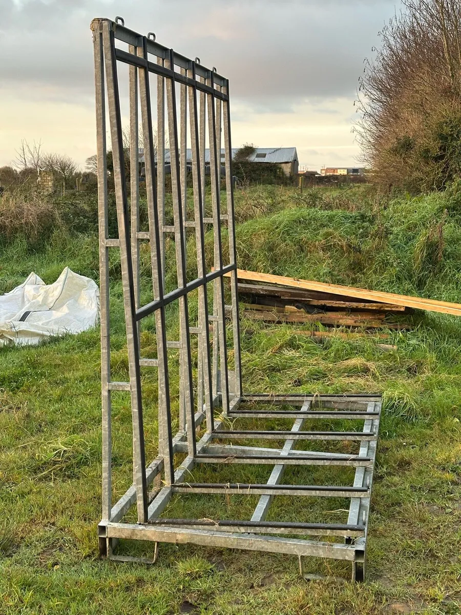 Stillage for Glass & Windows - Image 1