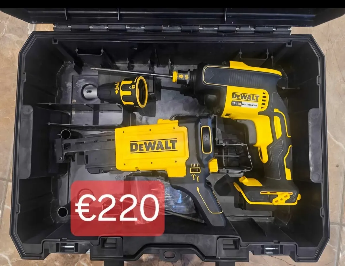 Dewalt brushless drywall gun €220