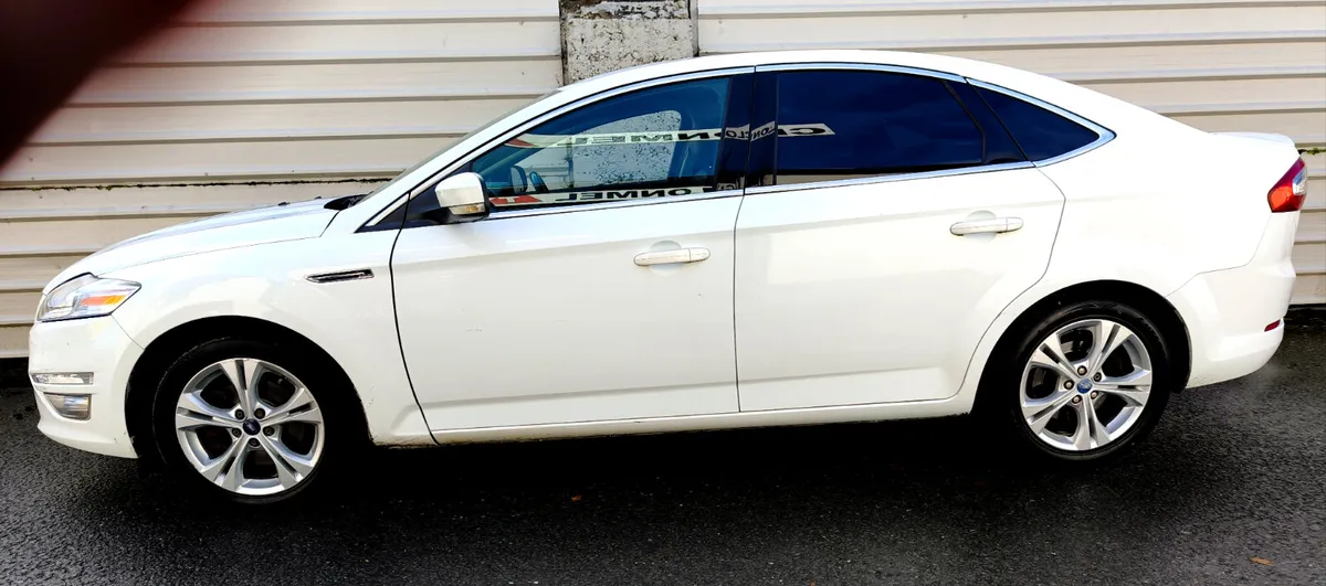 Ford Mondeo 2014 TITANIUM SPEC - Image 3