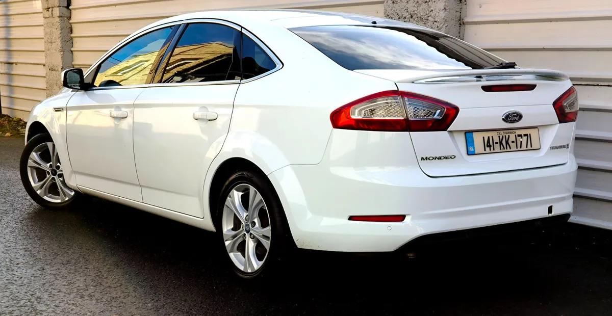 Ford Mondeo 2014 TITANIUM SPEC - Image 4