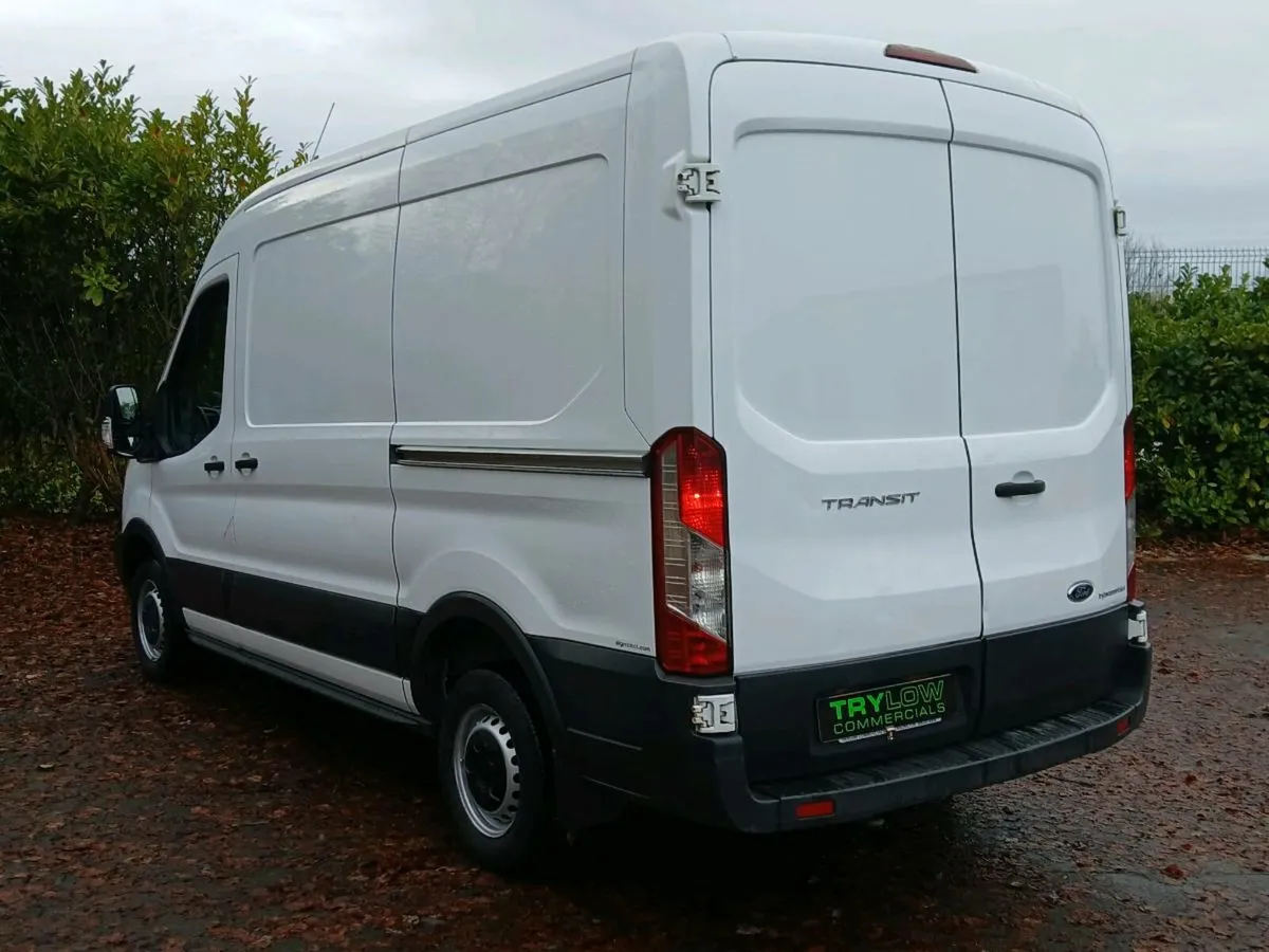 Ford Transit 2.2 Mwb L2H2 Crvt 9/26 & Taxed Mint - Image 3