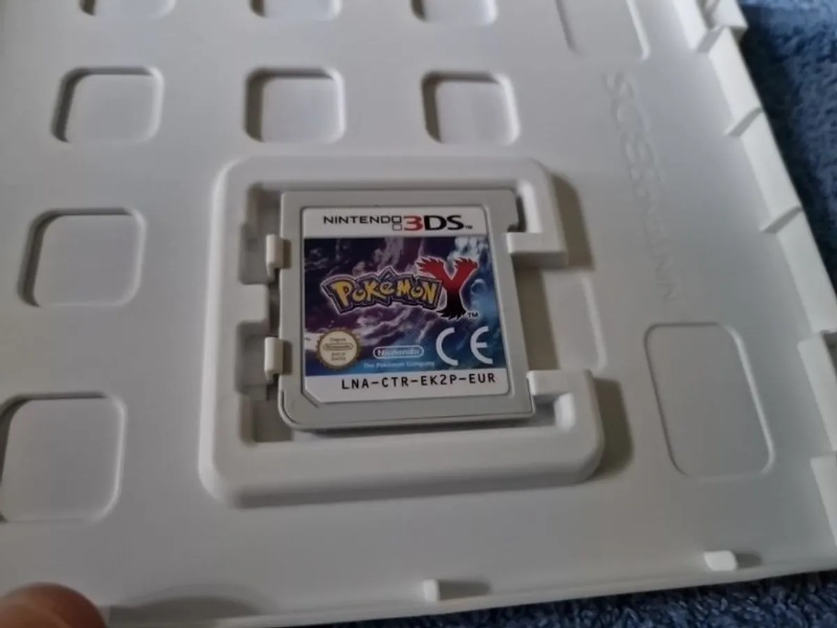 Pokemon Y Nintendo 3Ds Games Original - Image 3