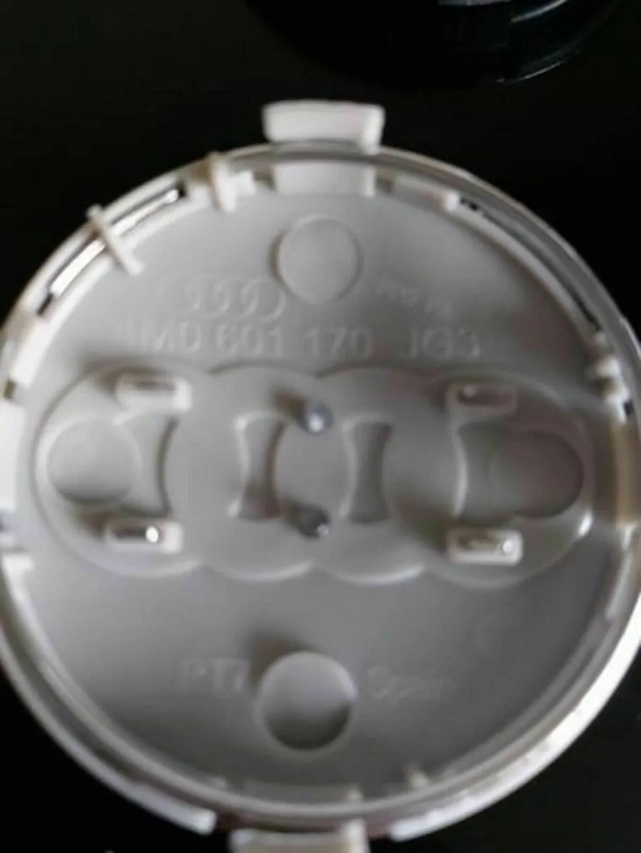 4 x Audi Centre Caps (61mm) - FREE POST - Image 4