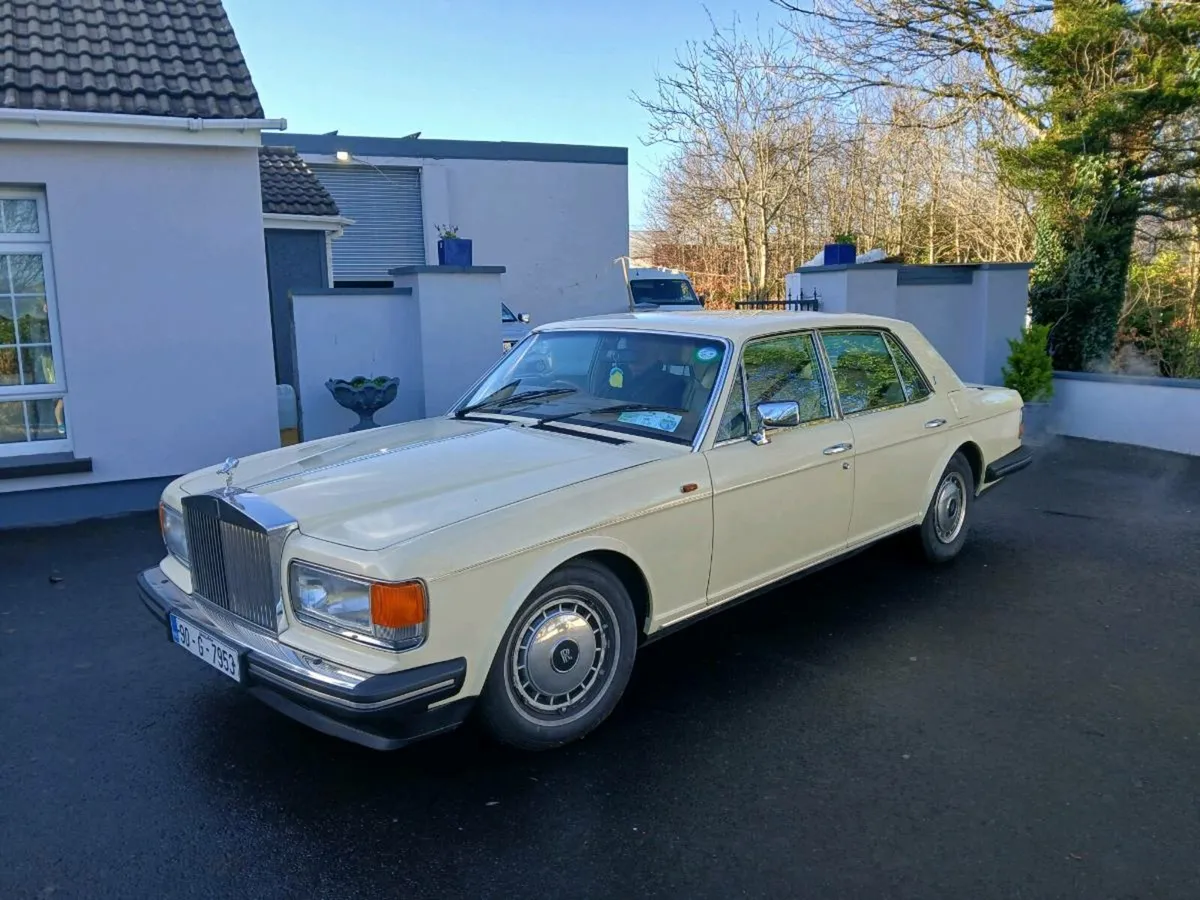 Rolls Royce Silver Spirit 2 - Image 1