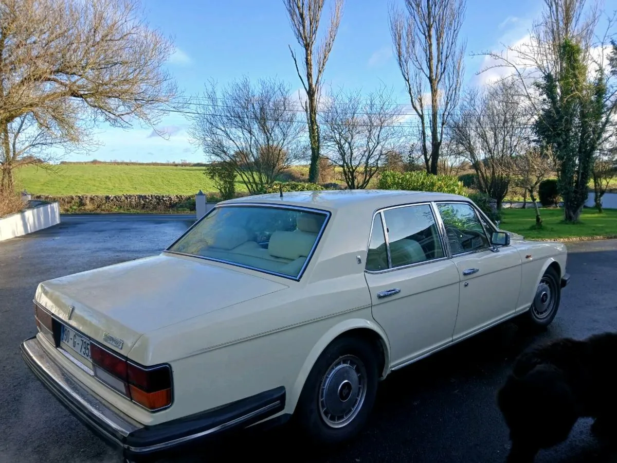 Rolls Royce Silver Spirit 2 - Image 4