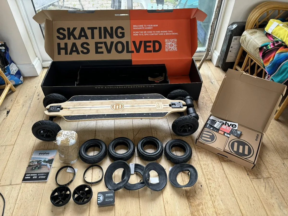 Electric Skateboard - Image 1