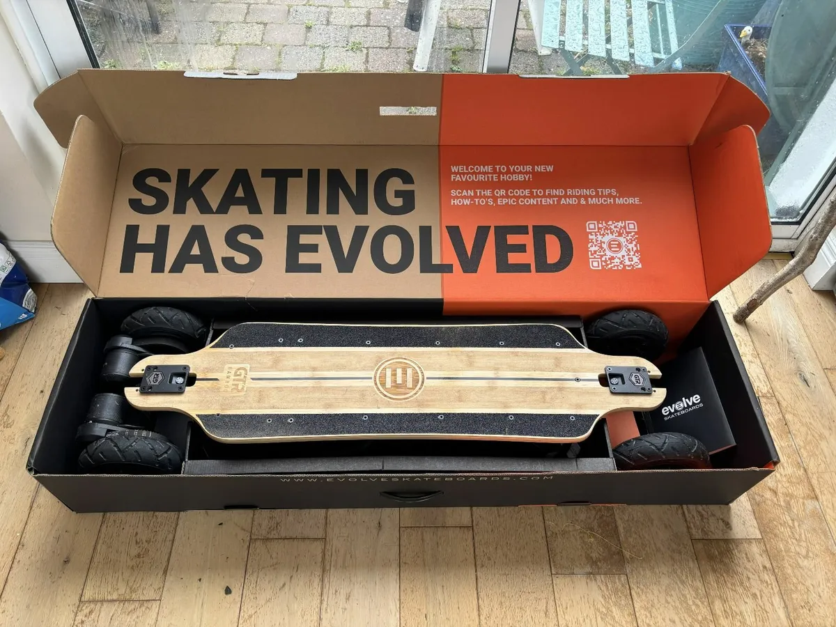 Electric Skateboard - Image 2