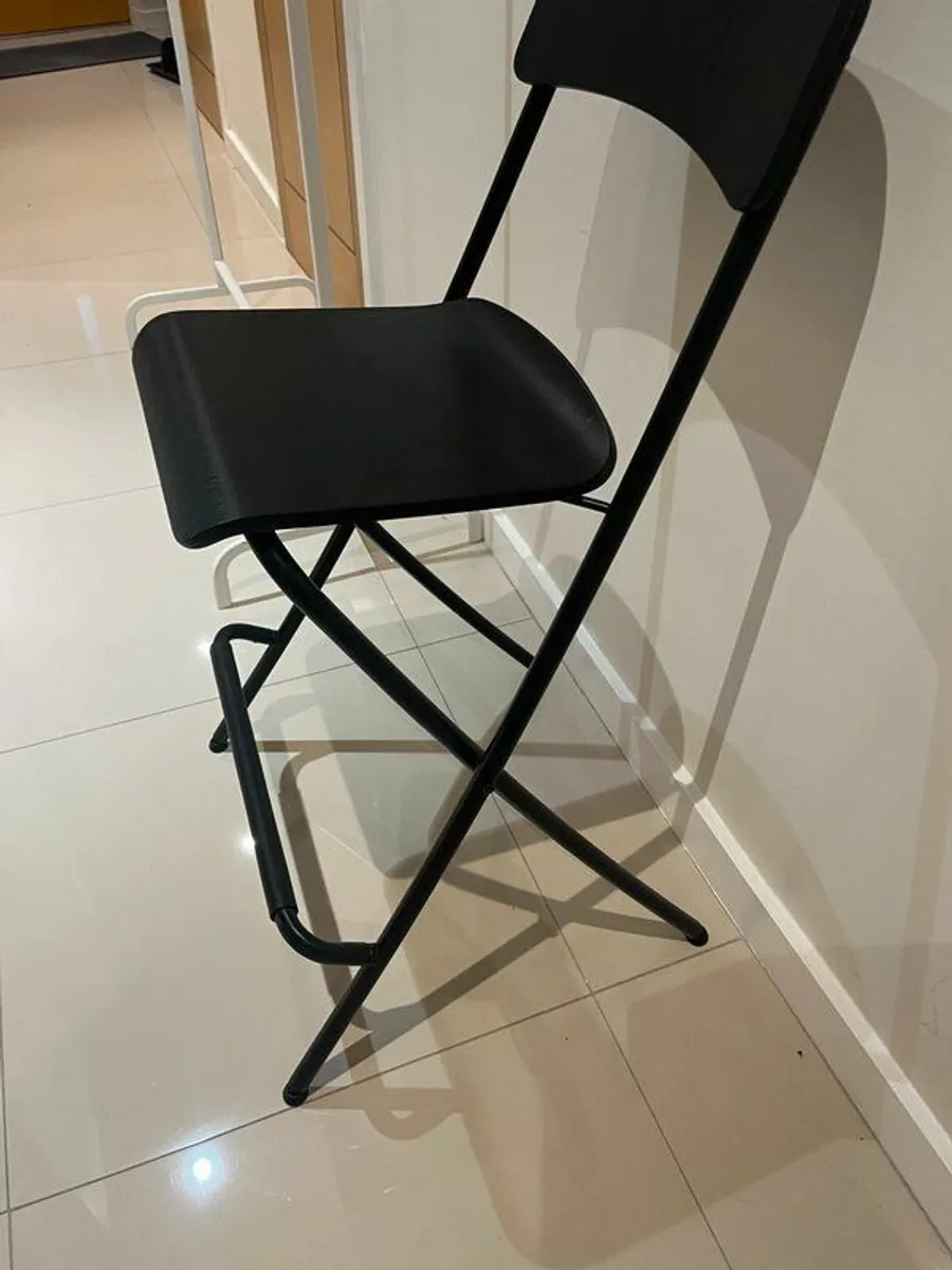 Foldable Chair/Stool - Image 1