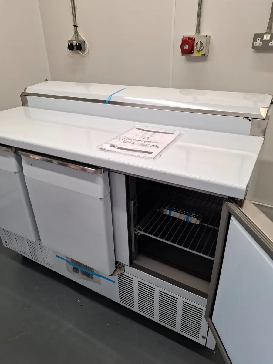 Commercial Salad Prep Fridge Pizza Counter - Image 3