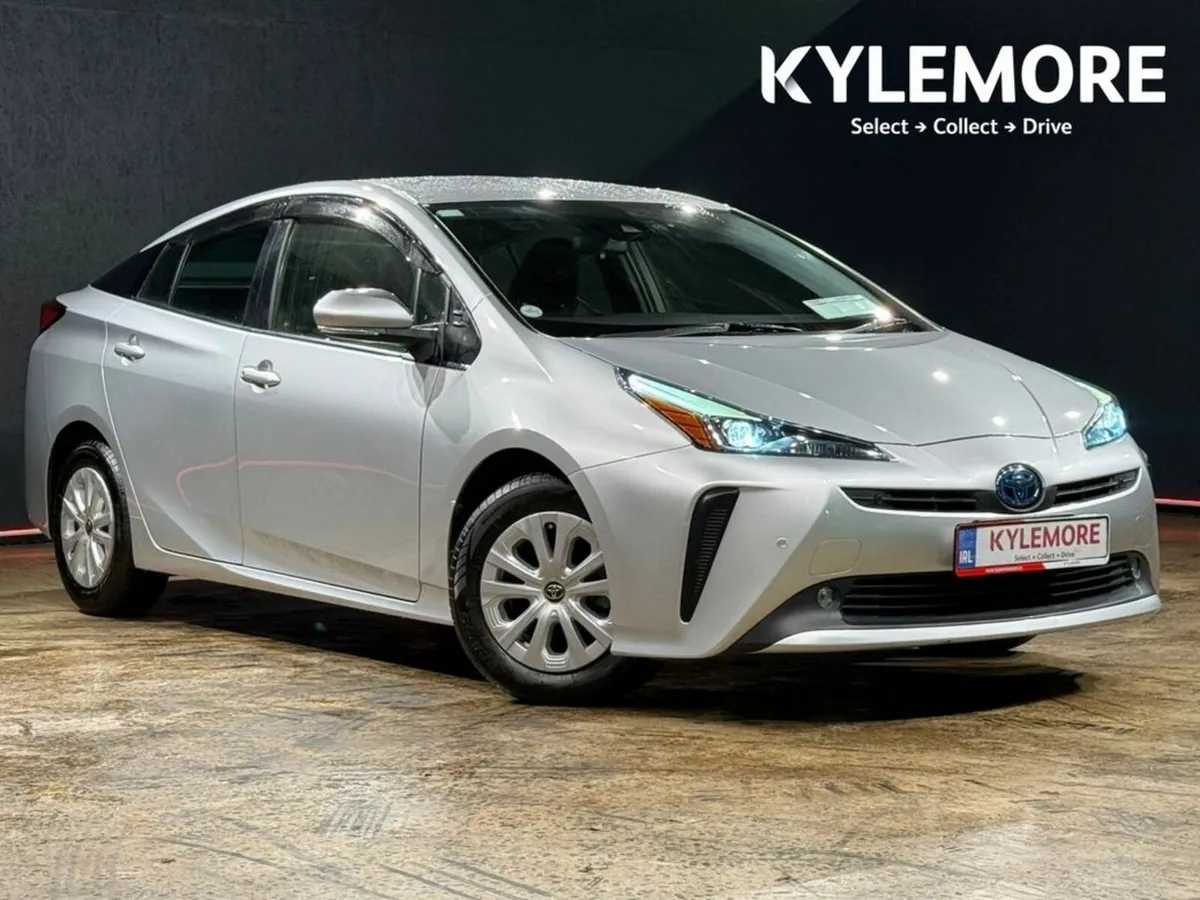 Toyota Prius HYBRID 1.8L AUTOMATIC - REVERSE CAMER - Image 1