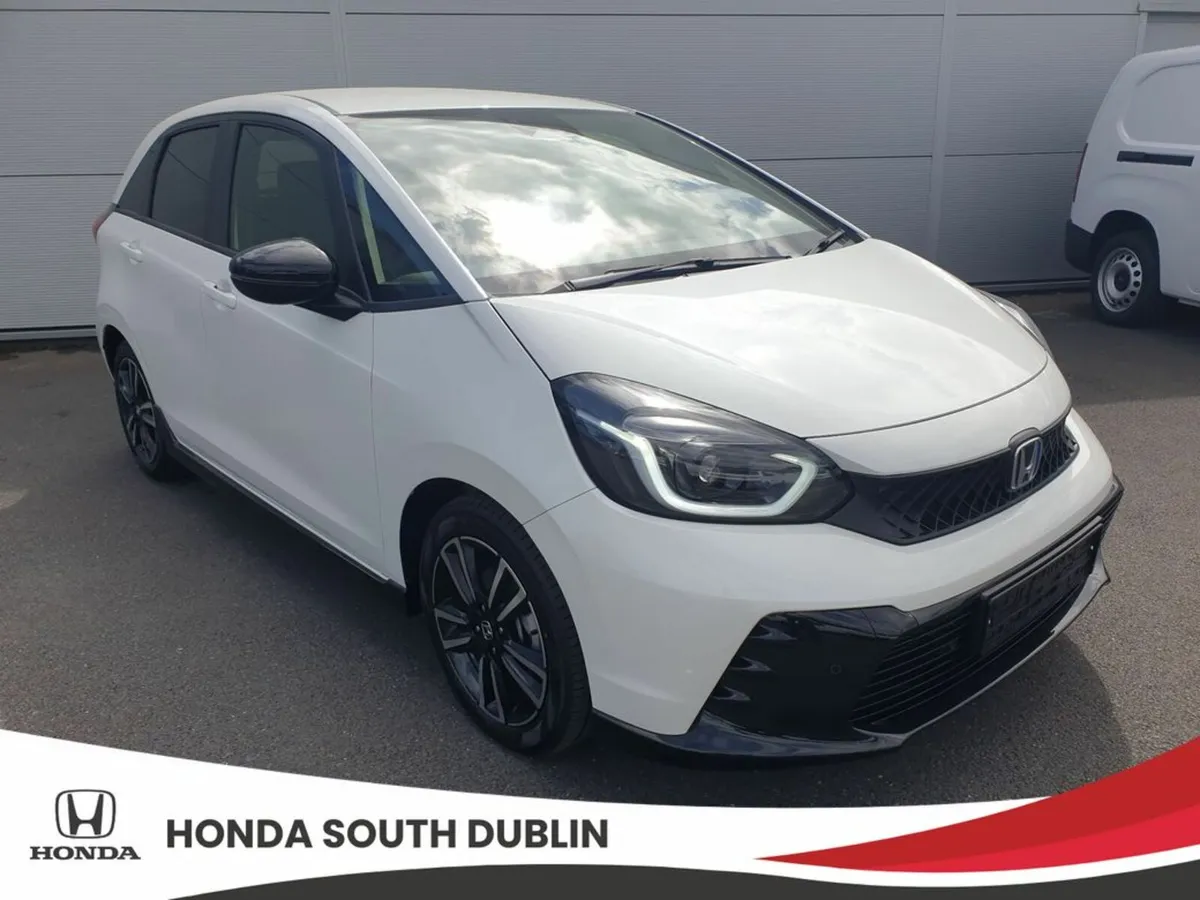 Honda Jazz "Advance Sport" Model Hybrid Automatic - Image 2
