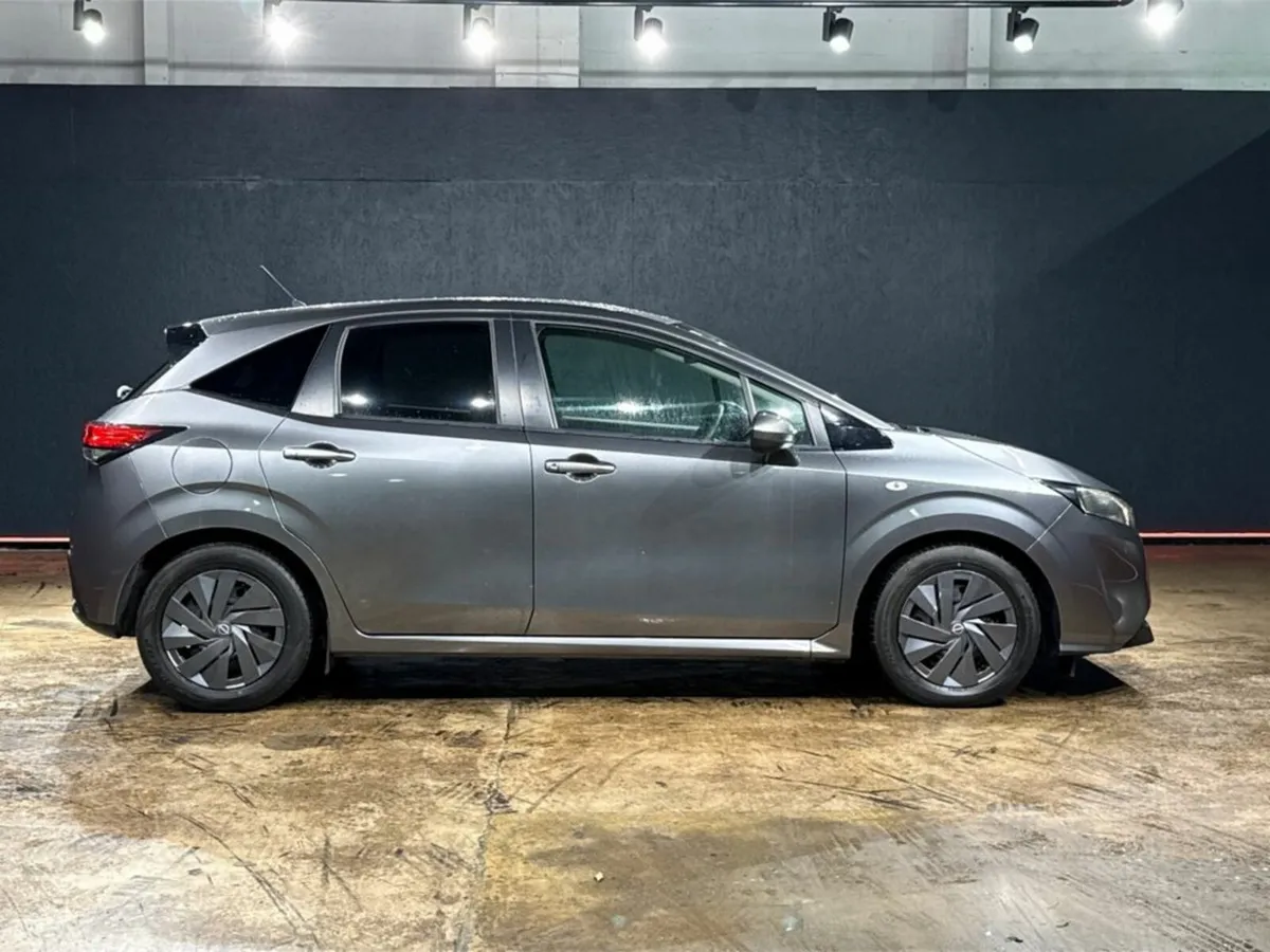 Nissan Note NEW SHAPE- HYBRID 1.2L E-POWER AUTOMAT - Image 3