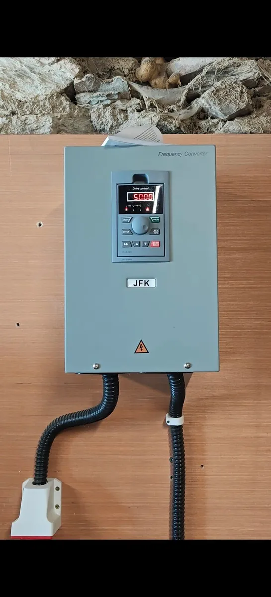 11 KW Digital 3 phase inverter - Image 1
