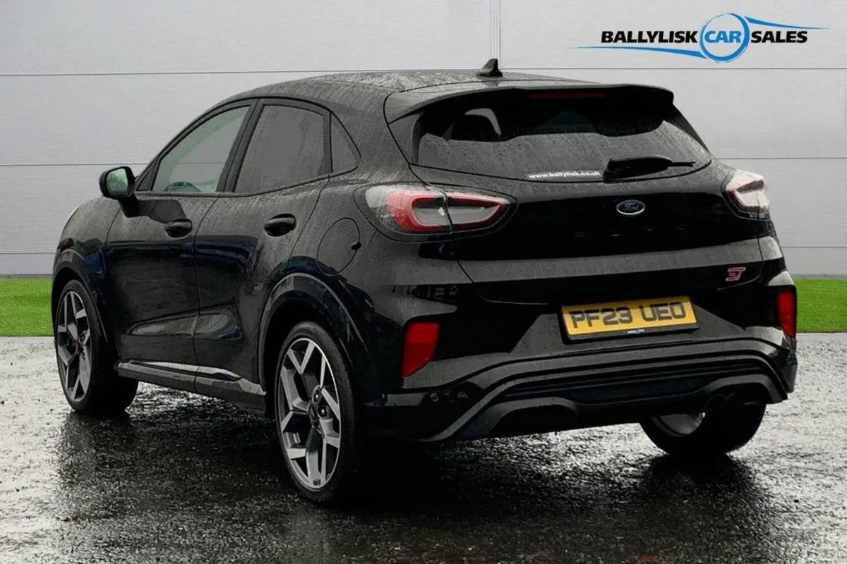 Ford Puma 1.5 ST Petrol Manual (200 ps) in Black - Image 2
