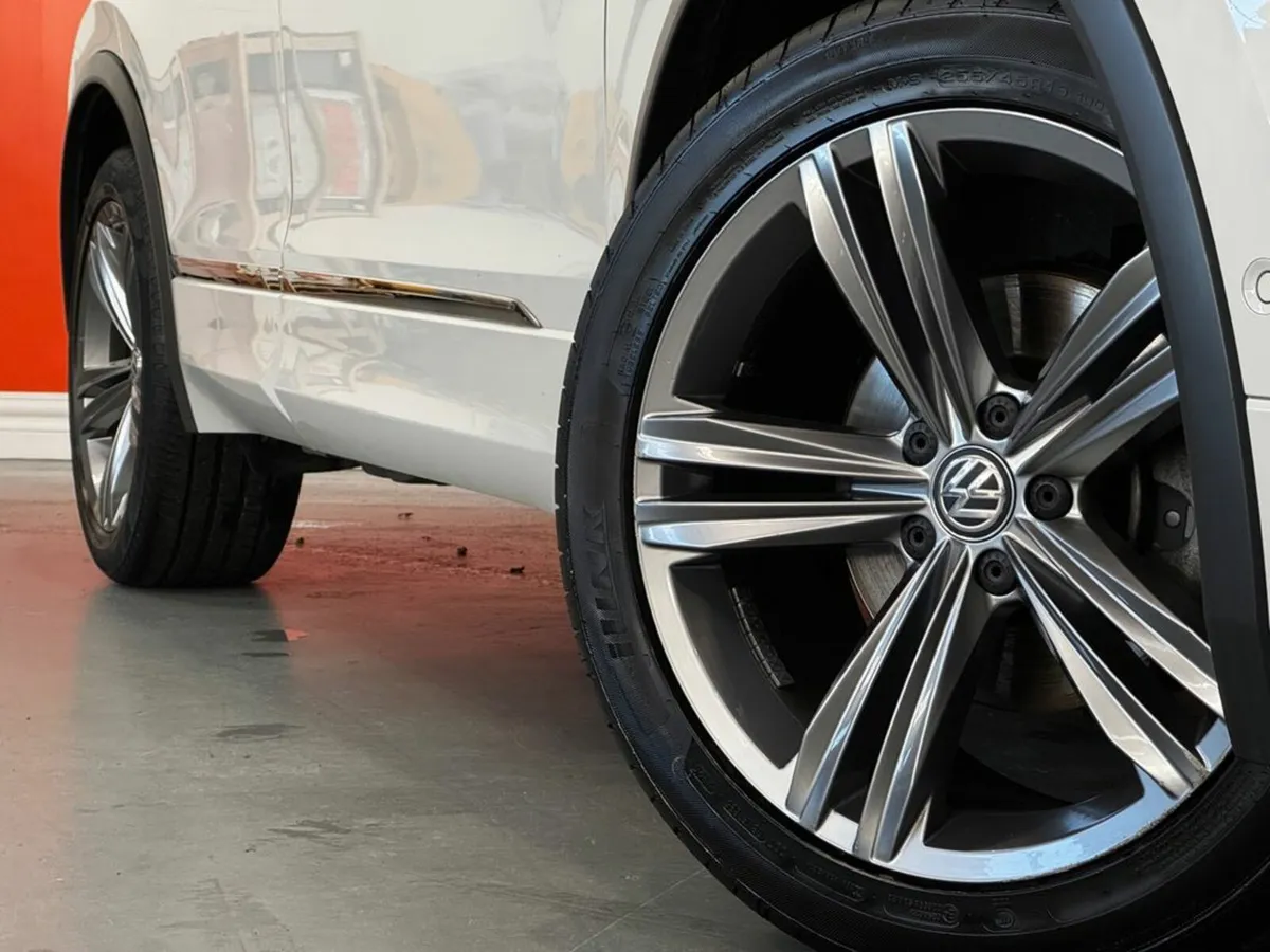 Volkswagen Tiguan RLINE 1.5tsi 150HP 5DR #39 - Image 4