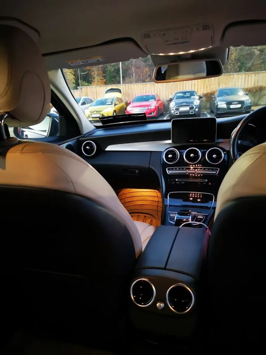 2016 Mercedes-Benz C-Class E-sport 290 Bhp - Image 4