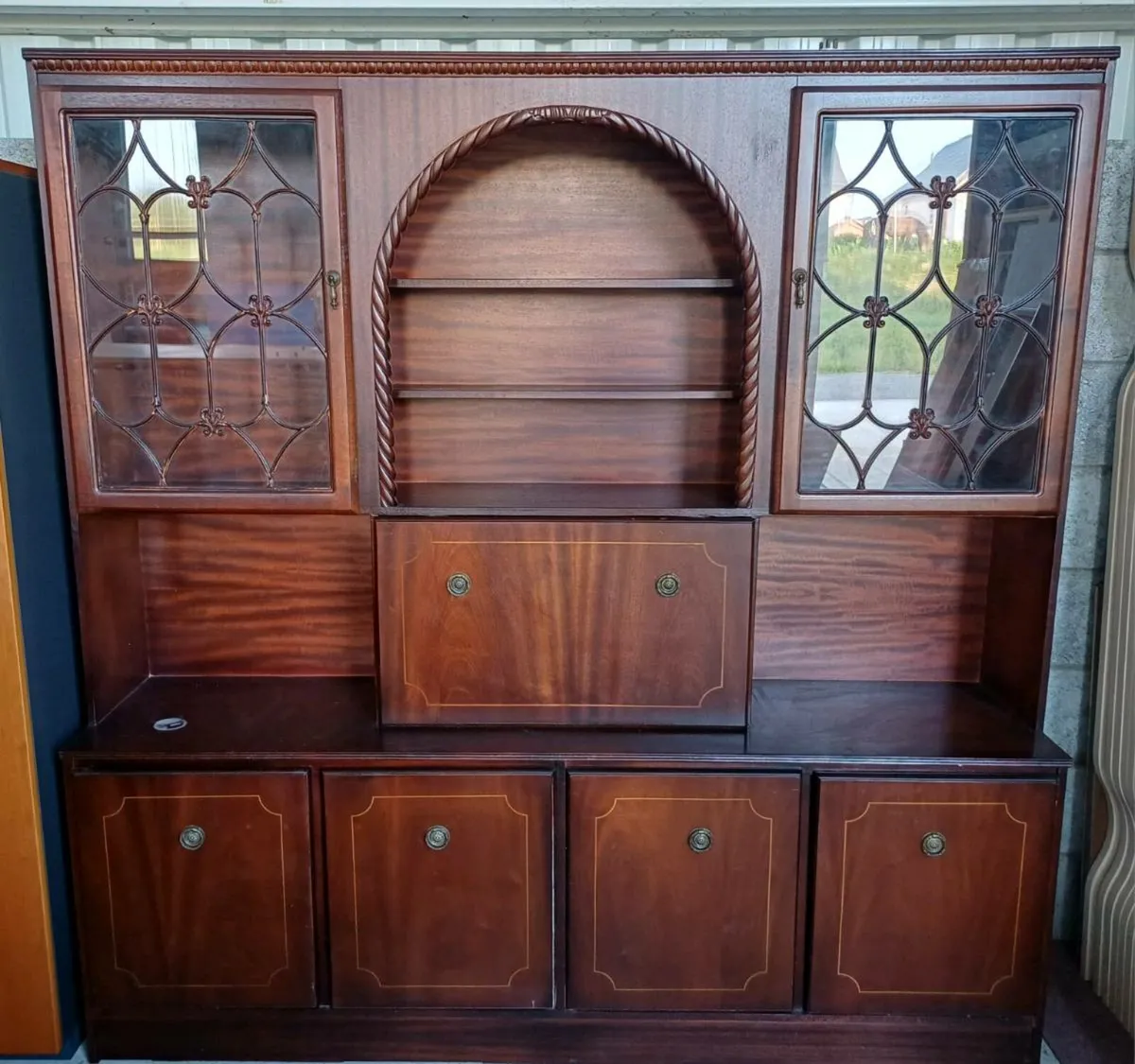 Beautiful Solid Mahogany Display Cabinet - Image 2