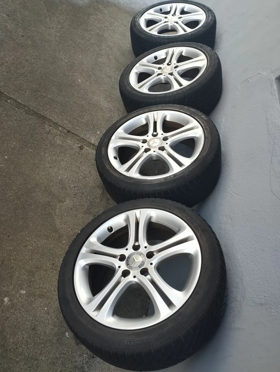 17" alloy wheels for mercedes - Image 1