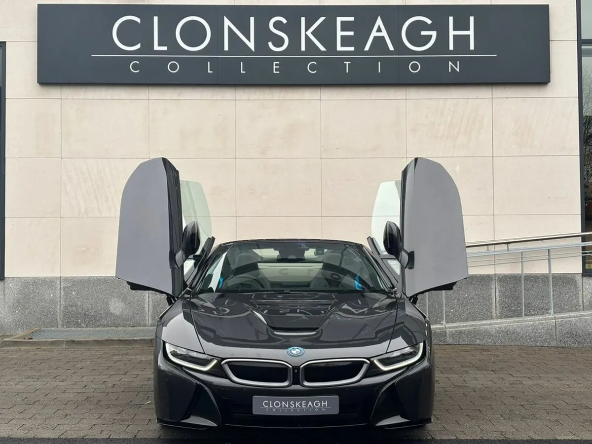 BMW i8 1.5I ROADSTER - Image 4
